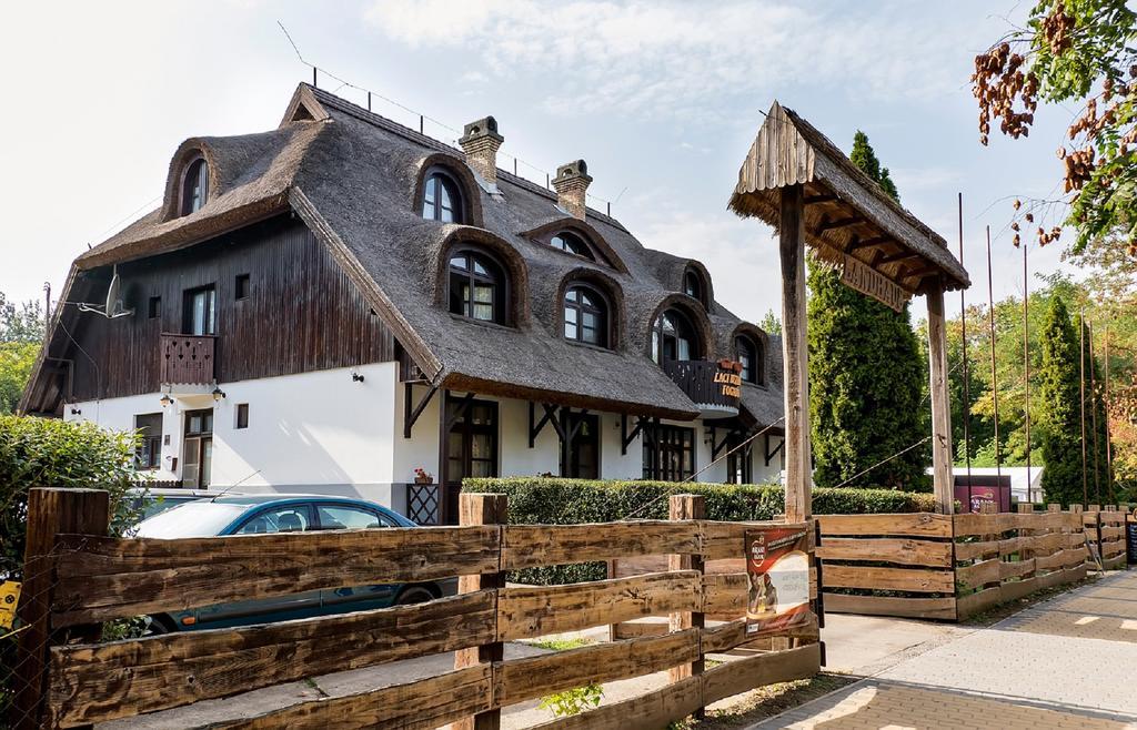 Gasthof Laci Betyár Hajduszoboszlo Exterior foto